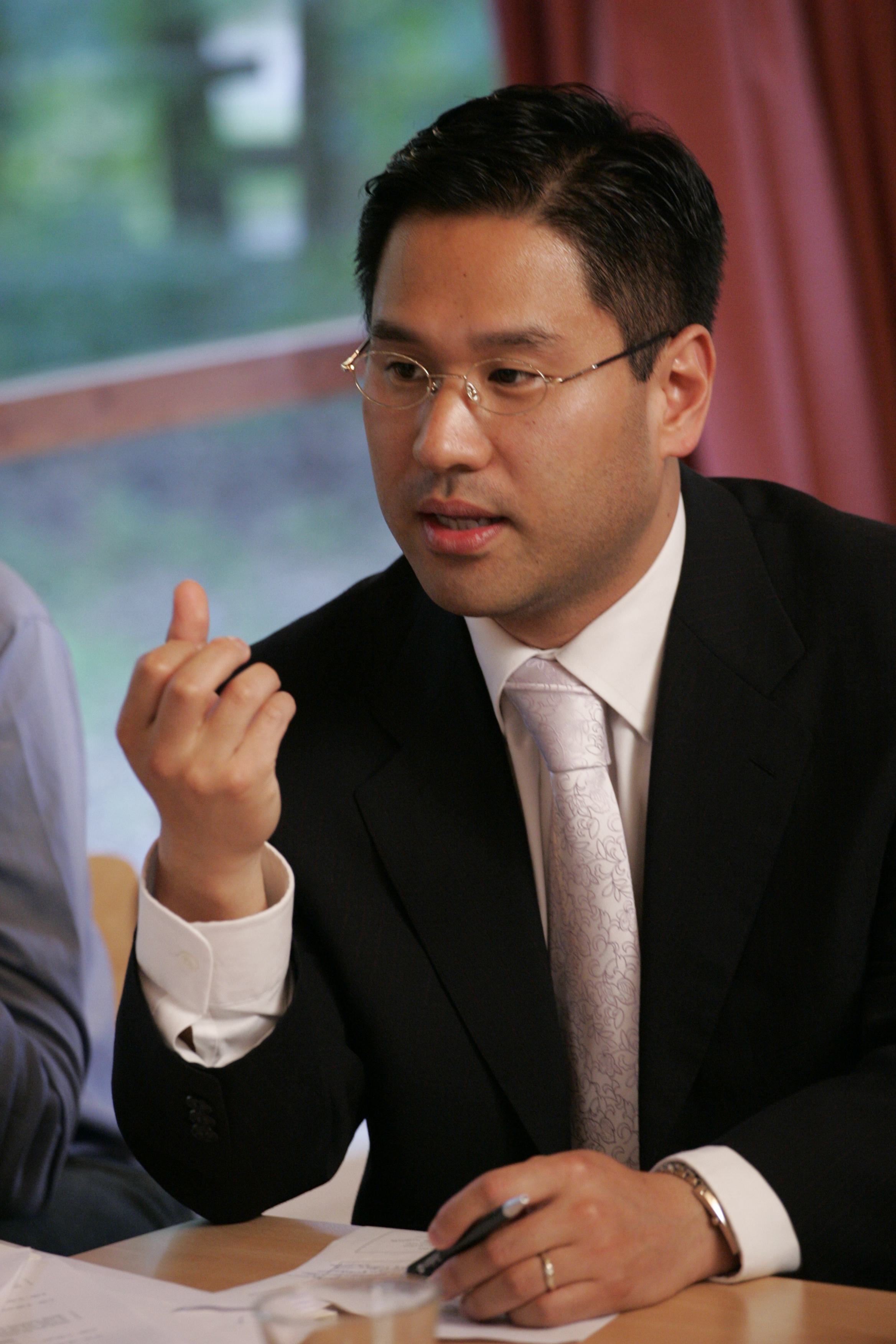 Seungho Lee, Graduate School of International Studies, Korea University - Professor