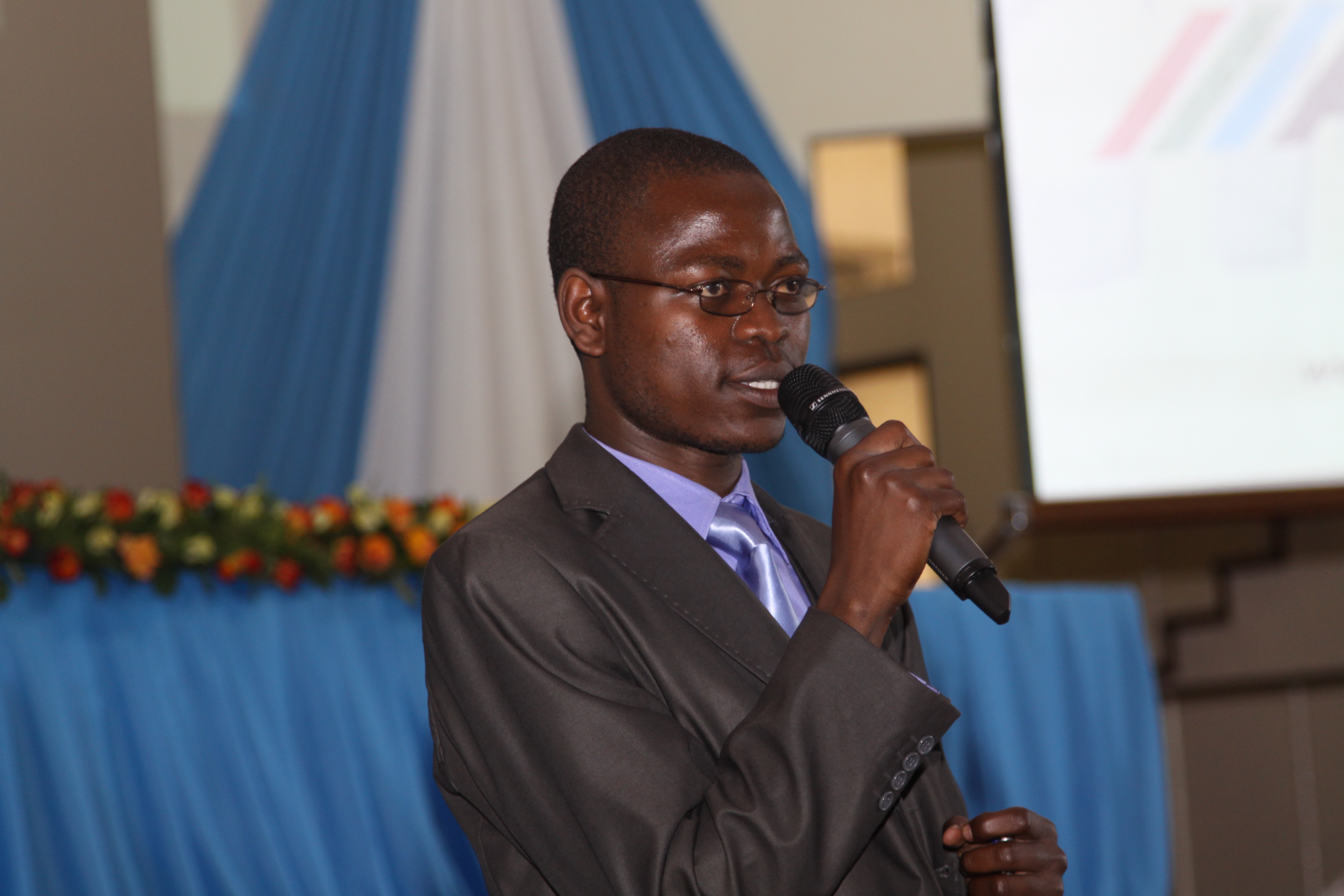 Nickson Otieno, Safe Water and LED Lighting Operatives Worldwide (SWALLOW), Kenya - CEO